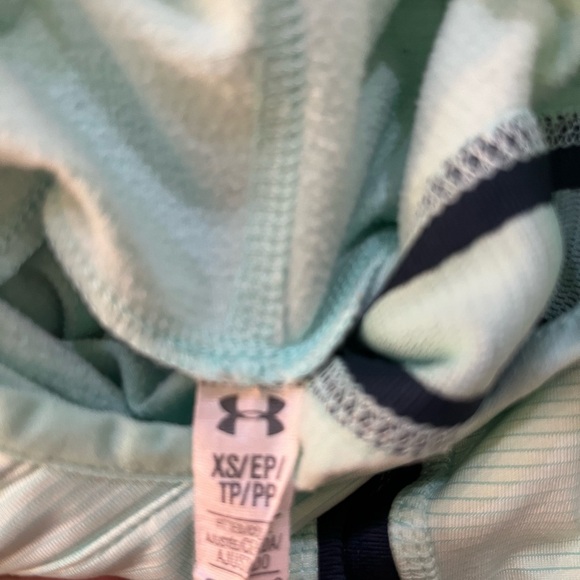 Under Armour Hoodie XS - Picture 5 of 5